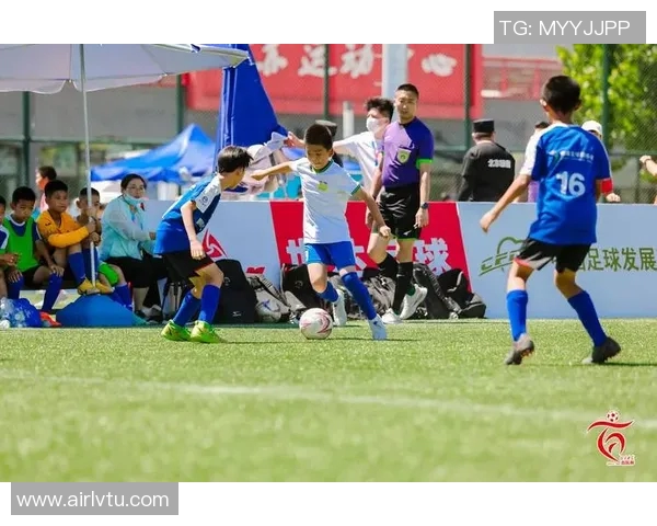 足球团队协作实力评比北京足球队荣登第十名引发关注 足球团队协作实力评比北京足球队荣登第十名引发关注