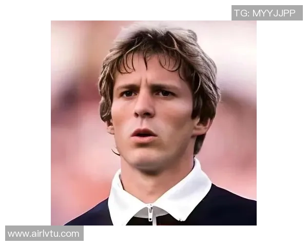 德国足球明星闪耀绿茵场11位传奇球员的辉煌历程与成就解析 德国足球明星闪耀绿茵场11位传奇球员的辉煌历程与成就解析