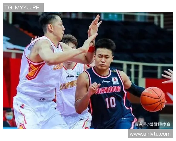 成都排球队与广州排球队技术对抗赛后复盘分析与总结