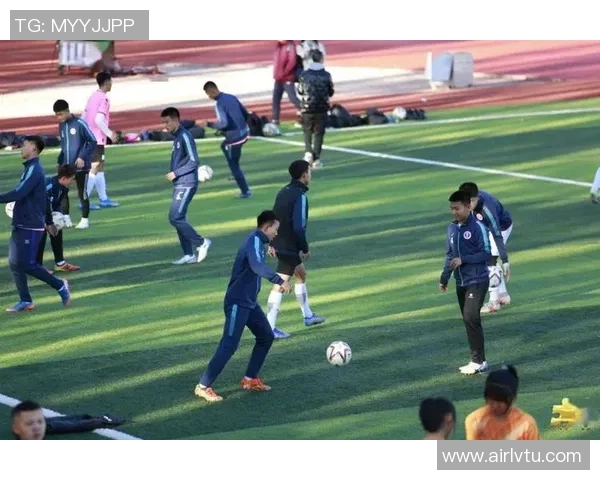 赛后分析：上海足球队与广州足球队心理素质的较量与启示